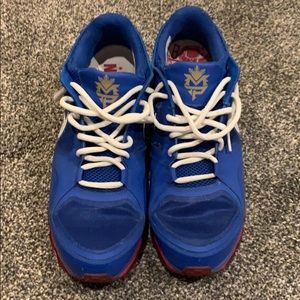 472901 416 manny pacquiao size 12